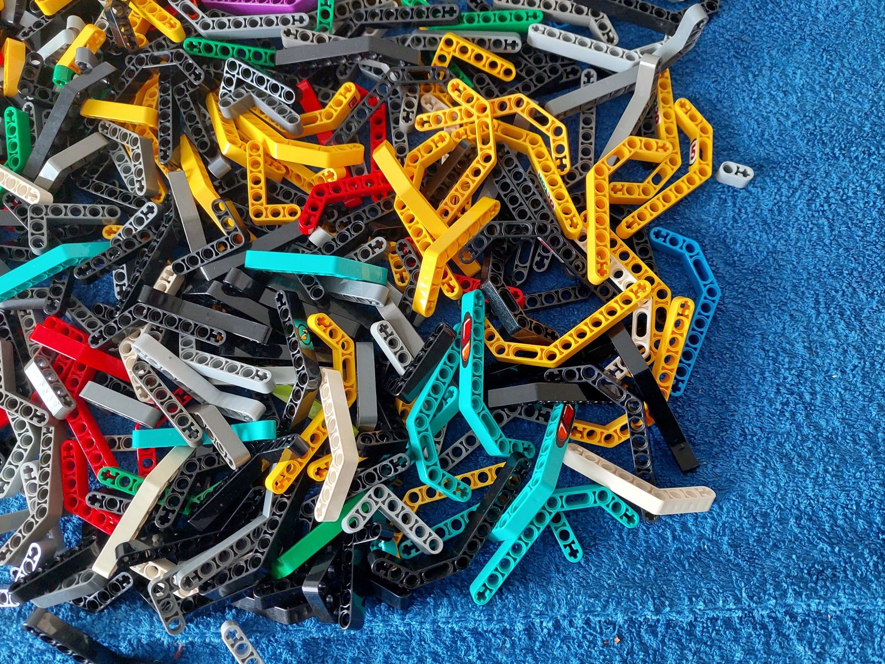 Lego Jeux de construction: Lego Technic Balken ein Sack voll – D'occasion à Altenrhein par schalumpfi 3