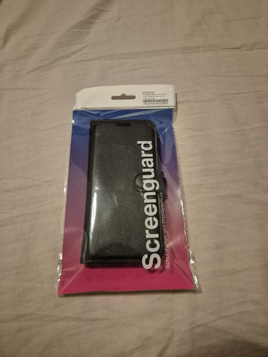 Cover & Protezioni schermo: Samsung Galaxy A41 Case - Black Leather Wallet Cover – Nuovo e nell'imballaggio originale da Oberentfelden venduto da Ferrri1