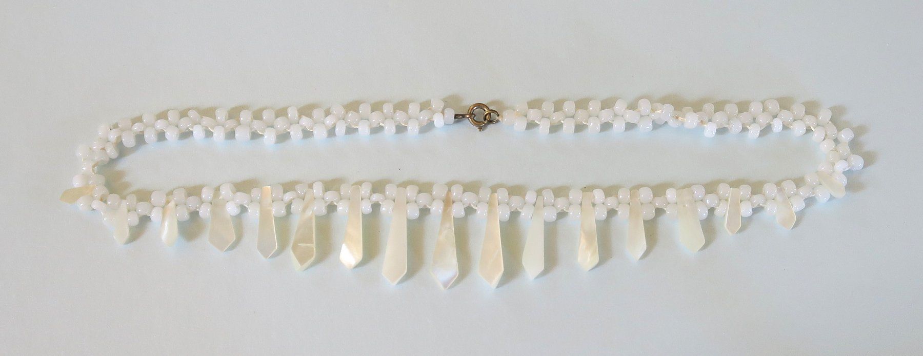Catenine: Perlmutt - Glasperlen Halskette – Usato da Brittnau venduto da marlenestone 3