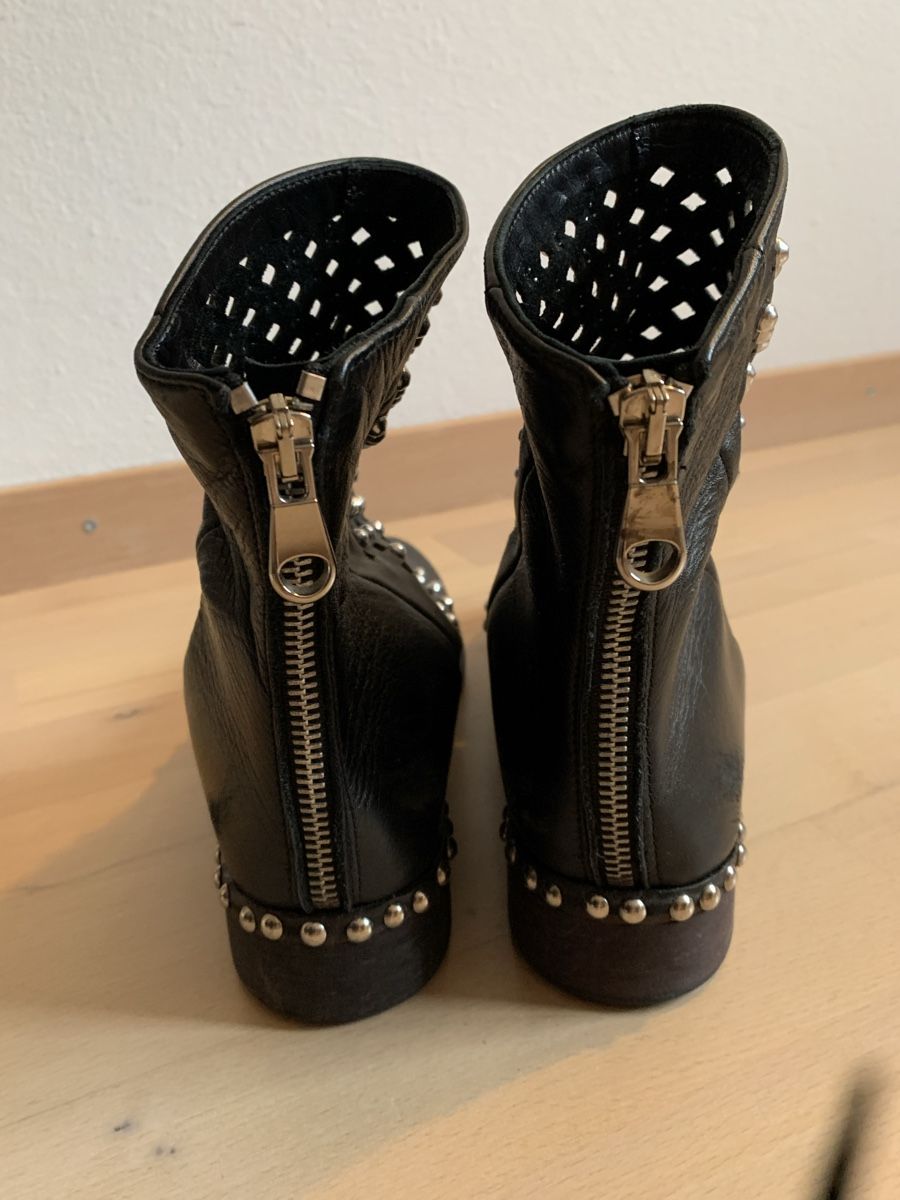 Damenschuhe: Boots – Gebraucht aus Biel/Bienne von basassa 2
