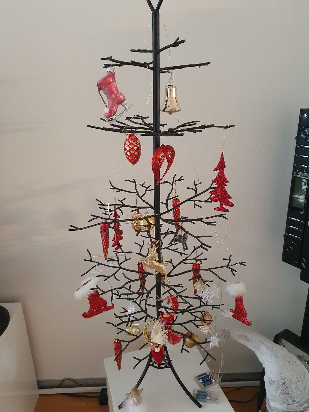 Sonstige Dekorationen & Accessoires: Deko Baum Weihnachten / Osterdeko Metall schwarz – Gebraucht aus Laufenburg von megane1959