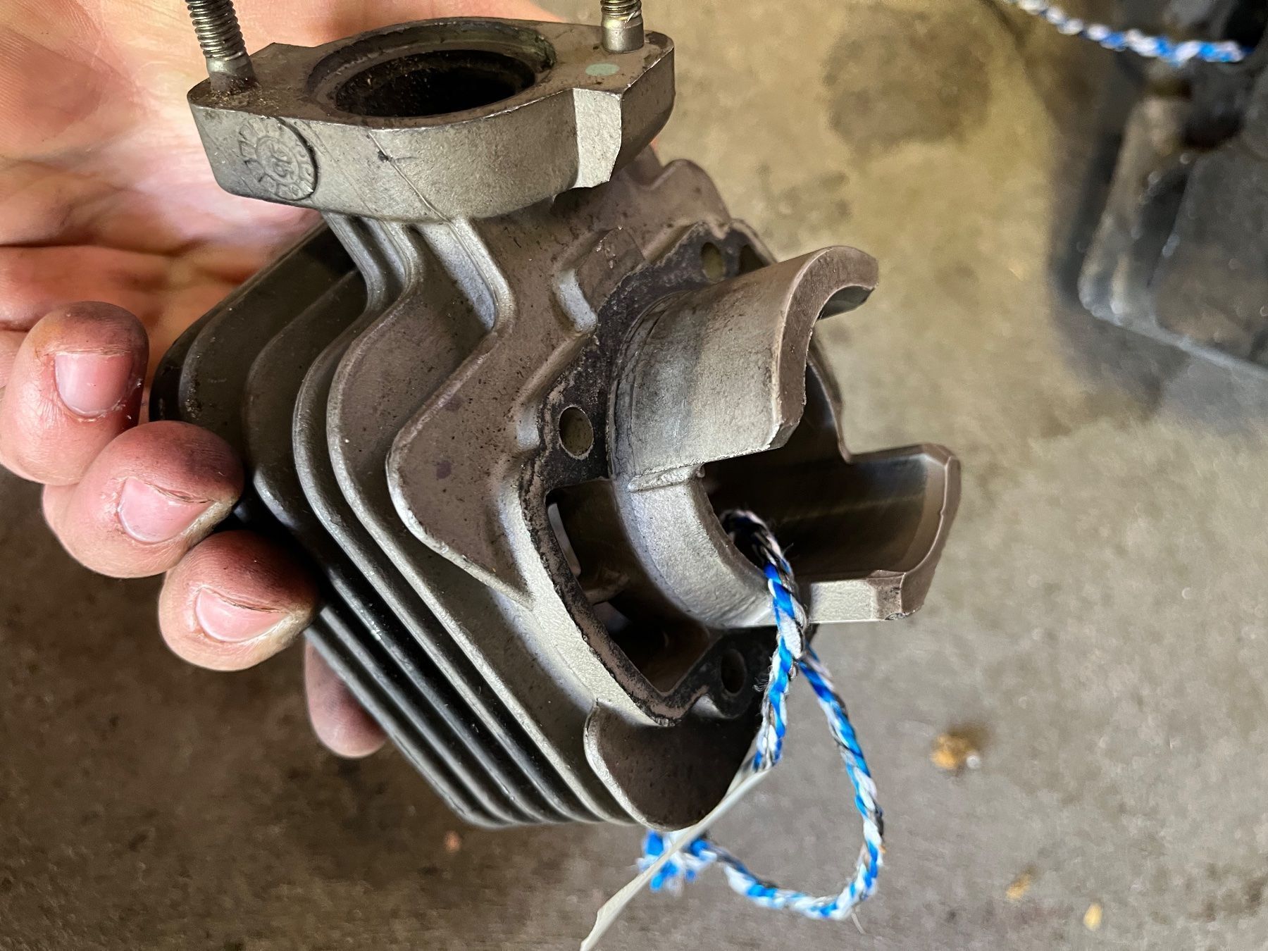 Altri prodotti elettronici: Motorrad zylinder – Usato da Fahrni b. Thun venduto da berger_tuning34 4