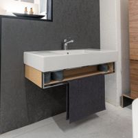 Badmöbel mit Handtuchhalterung von Duravit