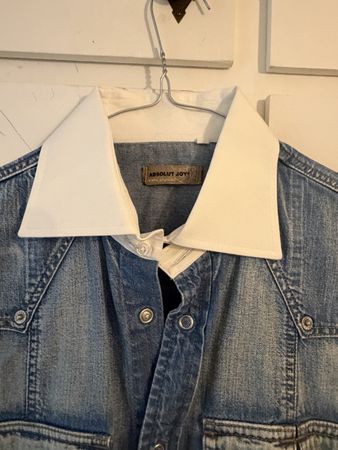 Camicia jeans Absolut Joy, colletto bianco, come nuova!