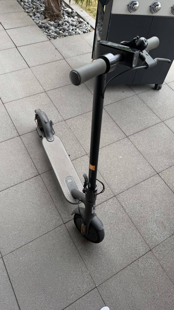 Xiaomi Biciclette: Trottinette electrique Xiaomi – Usato da Sugiez venduto da ger_yyy2 2