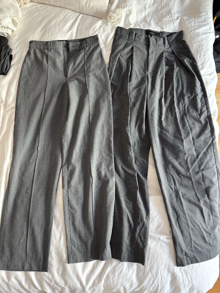 Lots de vêtements: 2 Pantalons classique  – D'occasion à Crans-Montana par Jano_brn