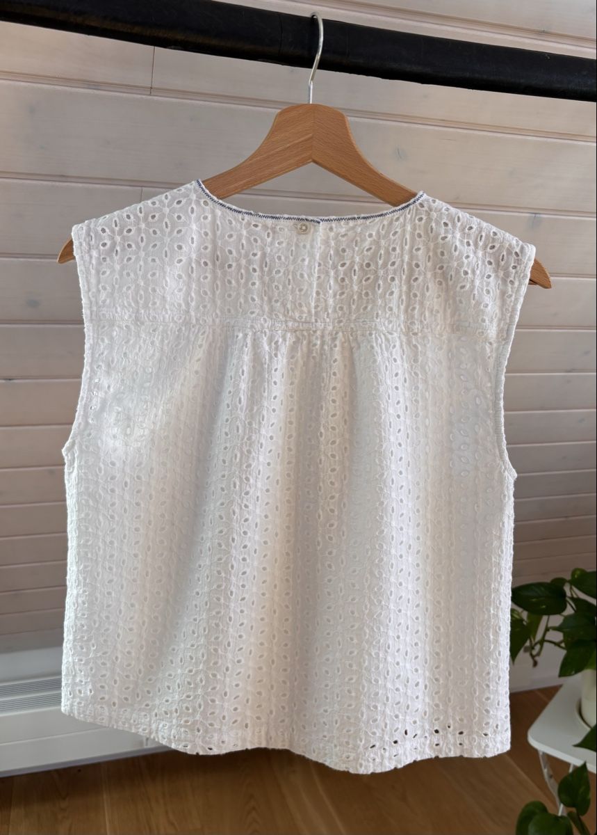 Bellerose Camicette: Bellerose sleeveless summer blouse – Nuovo (secondo la descrizione) da Kilchberg ZH venduto da ben_pc68 2