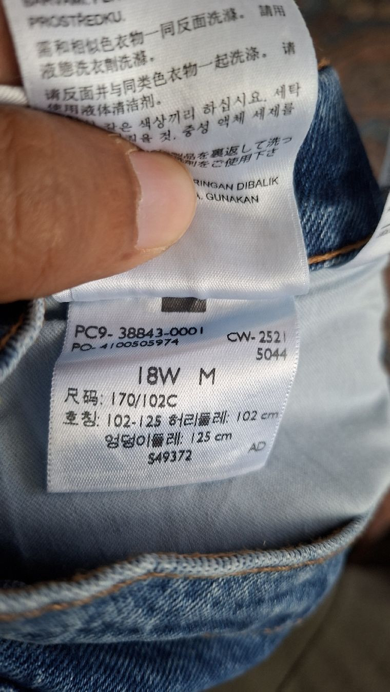 Levi's Jeans: vintage Levi's jeans  – Usato da Chiasso venduto da Pat_chuli 3