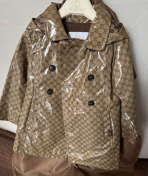 Original Gucci Mantel / Regenmantel Mädchen Gr. 2 (98) Kaufen auf Ricardo