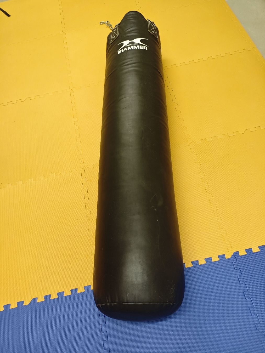 Sacs de frappe: Boxsack inkl. Boxhandschuh – D'occasion à Unterstammheim par and_kj2n 2