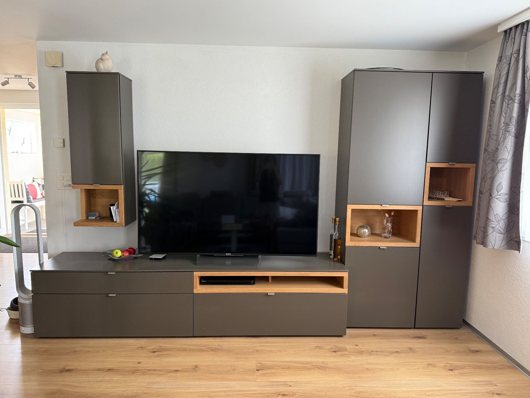 Armadi: Moderne 5 Teilige Wohnwand – Usato da Bernhardzell venduto da Ferkel1