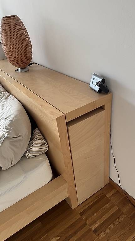 Ikea Letti: IKEA Malm Bett 160x200cm – Usato da Oberwil BL venduto da Coco_0620 1