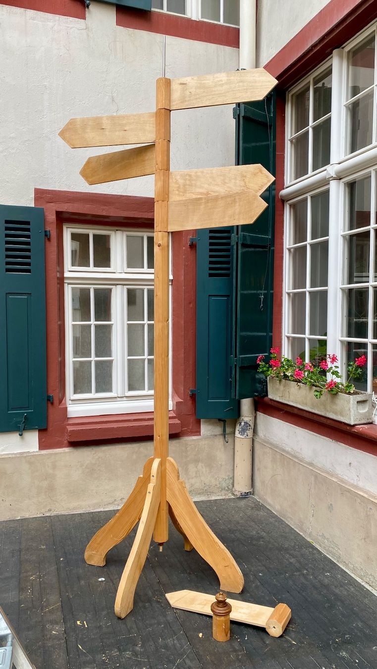 Insegne: Grosser Wegweiser – Usato da Basel venduto da nostanz 3
