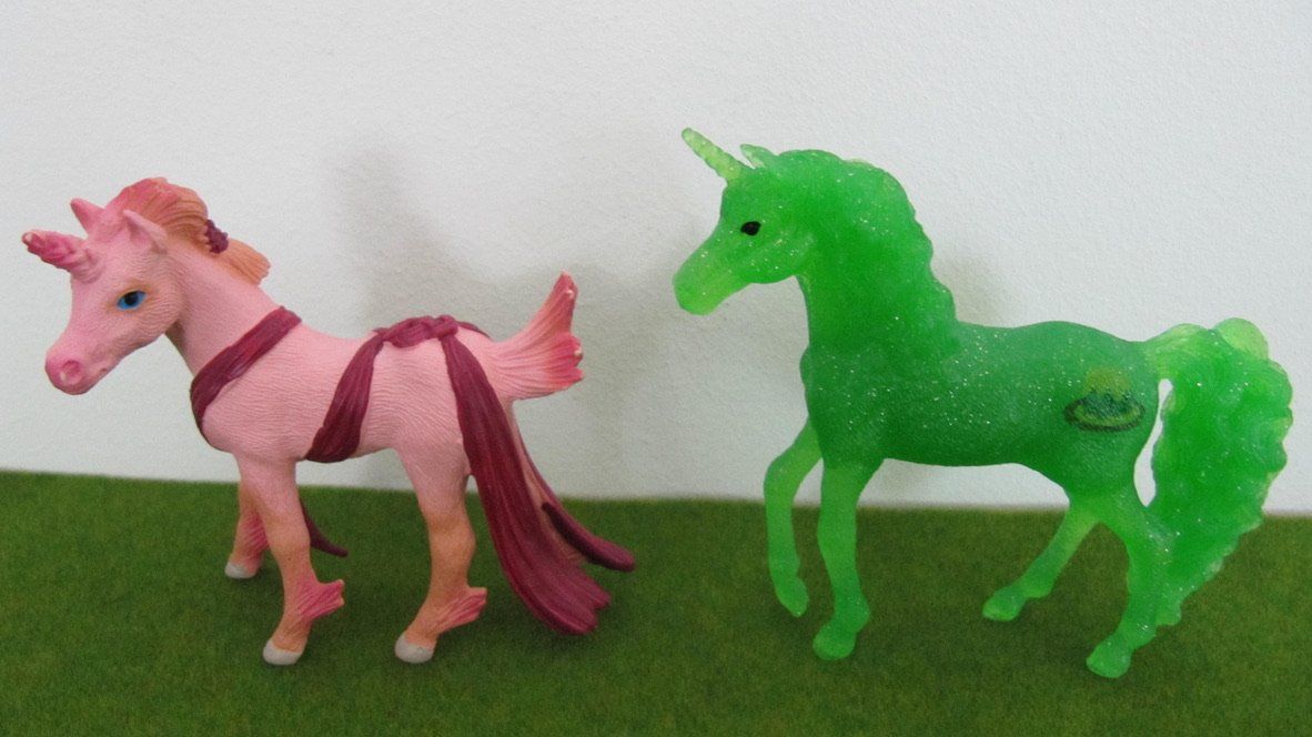 Schleich Spielzeuge: Schleich Einhorn Figuren Set – Gebraucht aus Brunnen von Kiwiland1 4