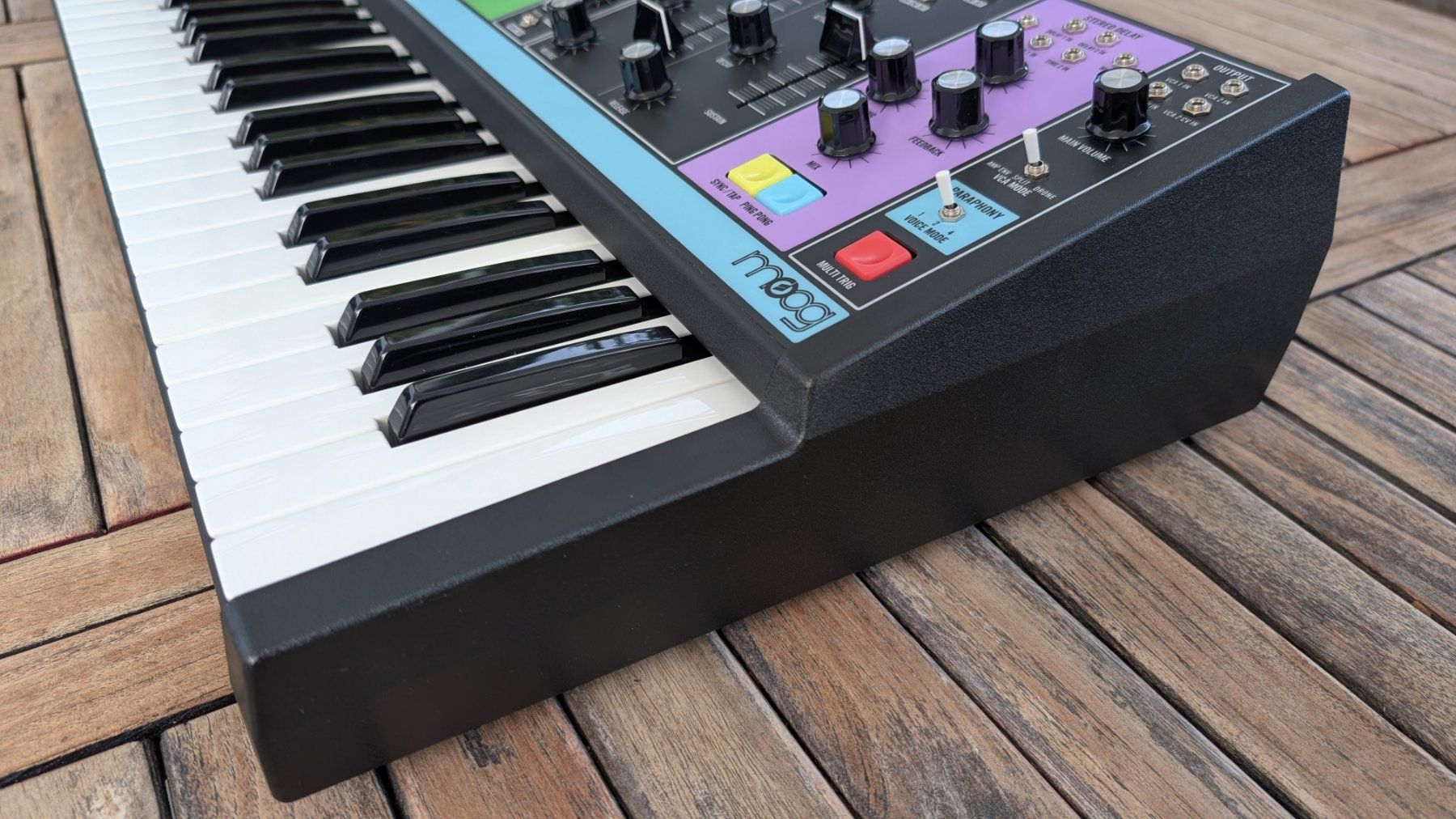 Moog Strumenti musicali: Moog Matriarch – Usato da Valeyres-Rances venduto da Kobol 4