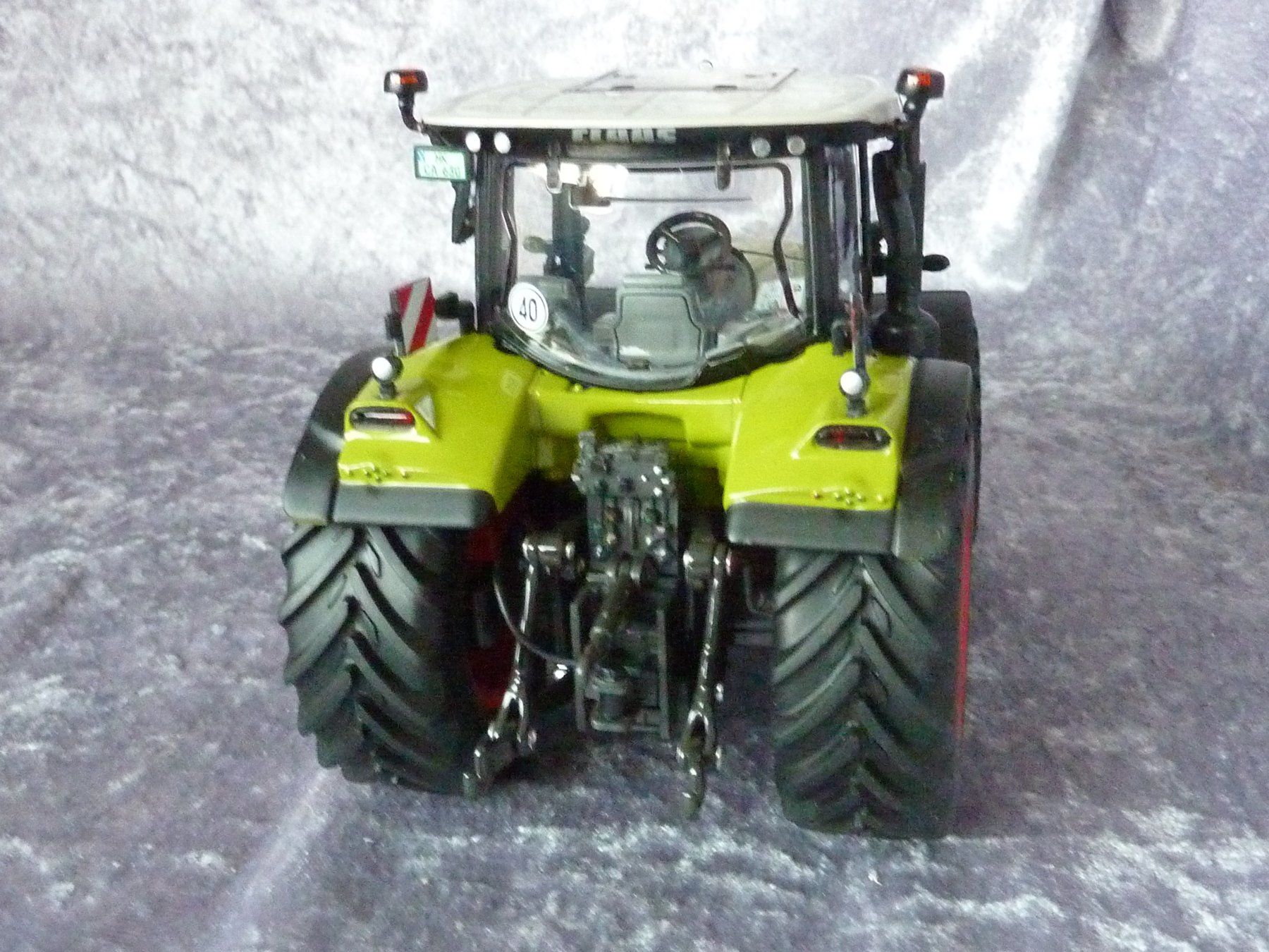 Wiking Kit di modellismo & Modellini statici: Claas Arion 630 1:32 – Nuovo (secondo la descrizione) da Dürrenäsch venduto da modellautos4you 4