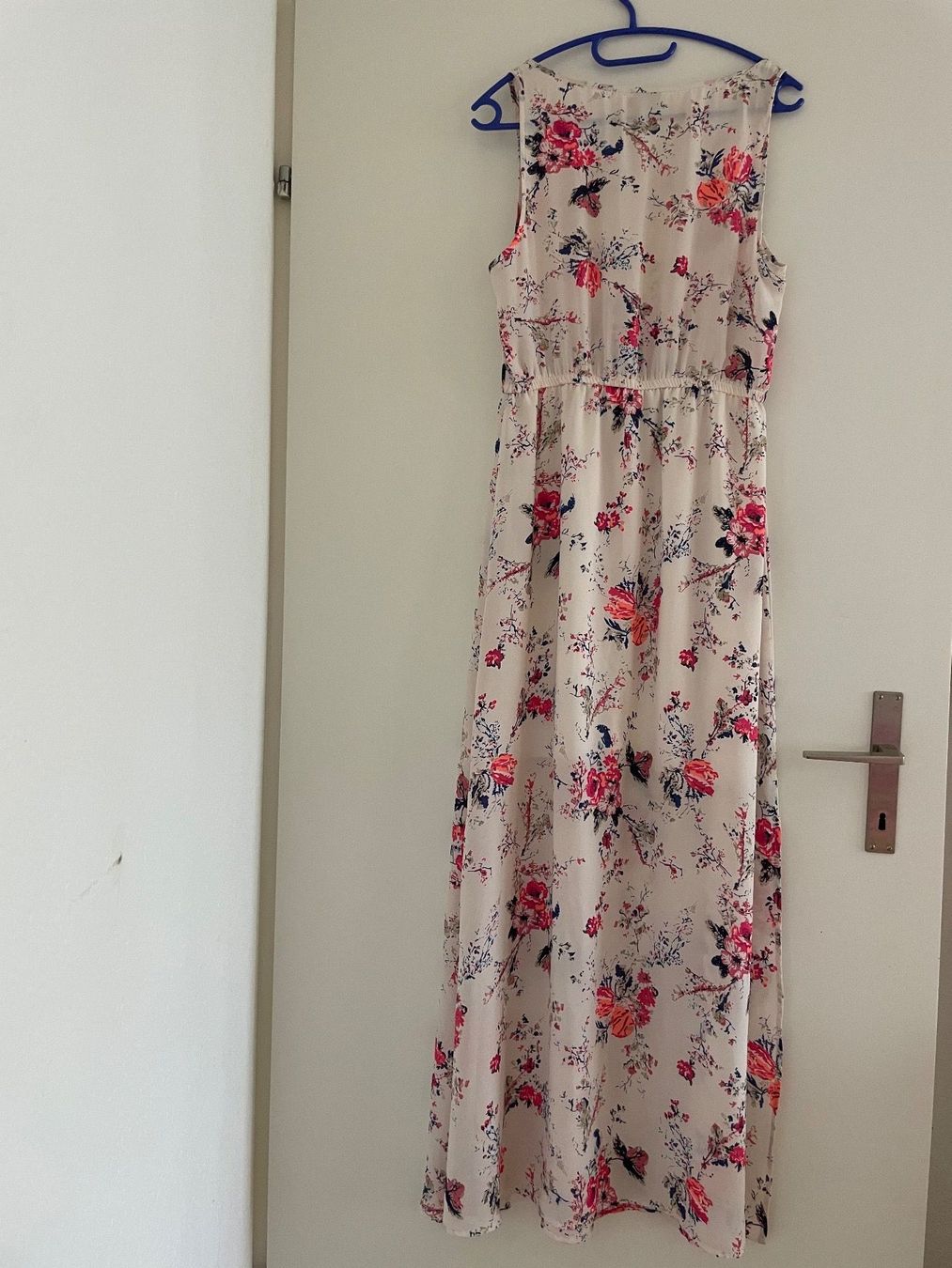 Robes: Kleid Gr 40 – D'occasion à Biel/Bienne par philong 2