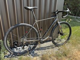 Rennvelo Gravel Charles 28 