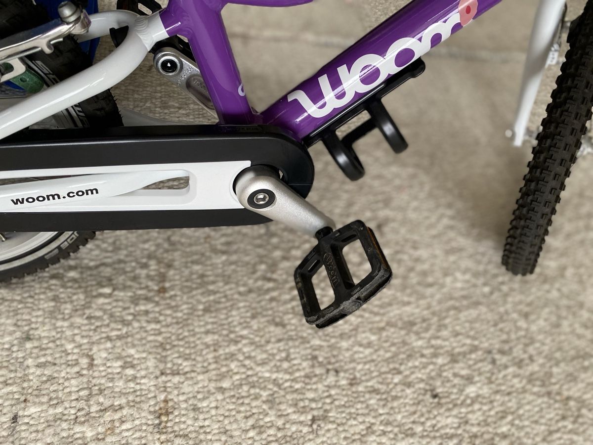 Biciclette: Woom GO 2 Farbe Lila mit Seitenständer – Usato da Zürich venduto da Mamiki_Z 3
