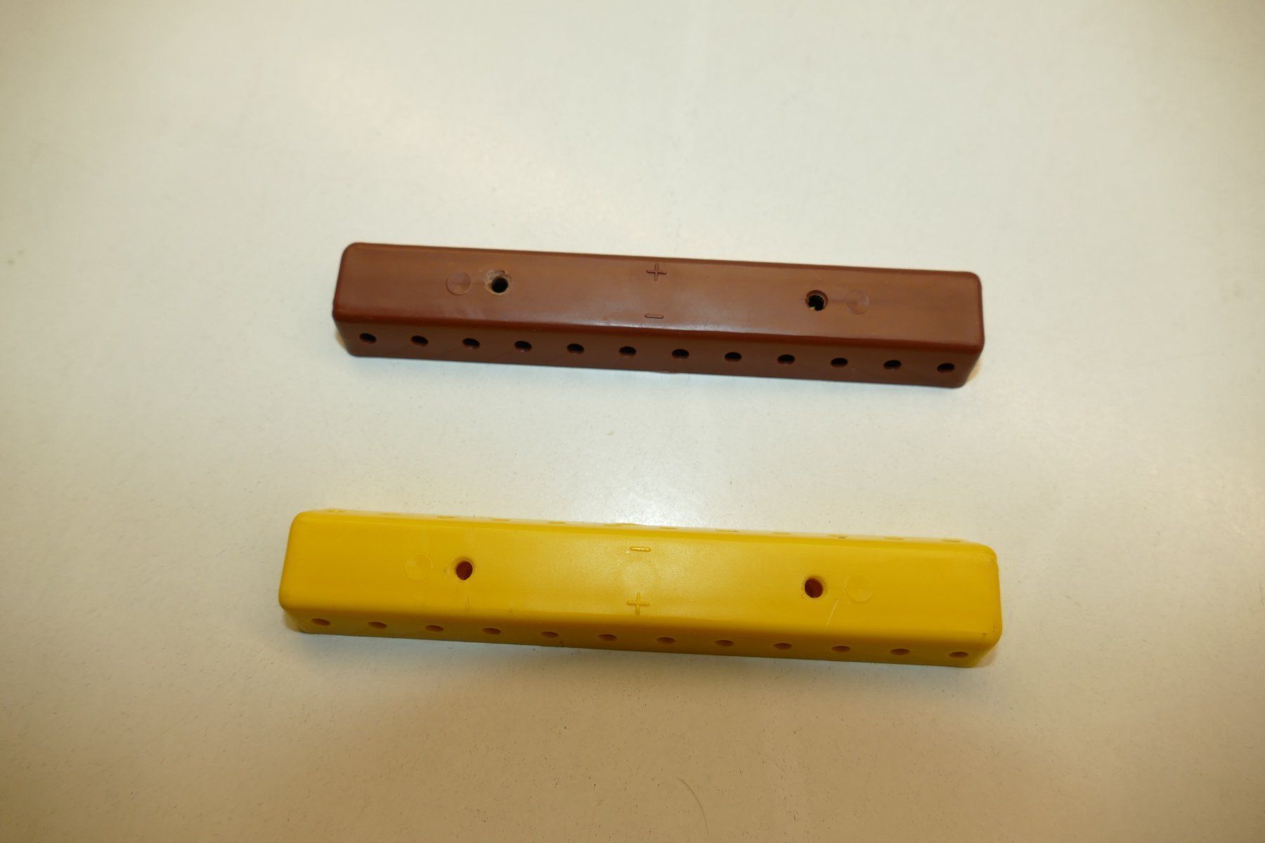 Modellini di ferrovie: 2xVerteilplatten – Usato da Niederhasli venduto da rail-duerst 2