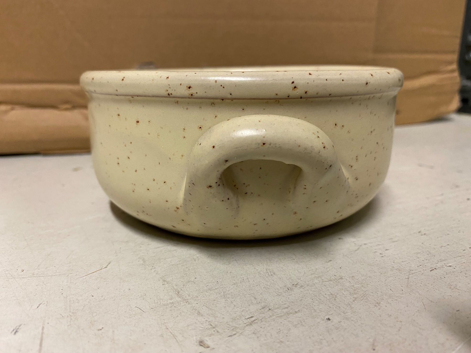 Ciotole: Keramik- oder Porzellanschüssel beige 6 Stk. – Usato da Eschlikon TG venduto da ArtRec 2