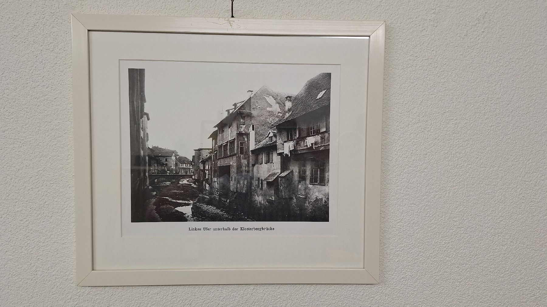 Foto & Immagini: S/W Foto Altes Basel / Birsig – Usato da Binningen venduto da Bombeleger