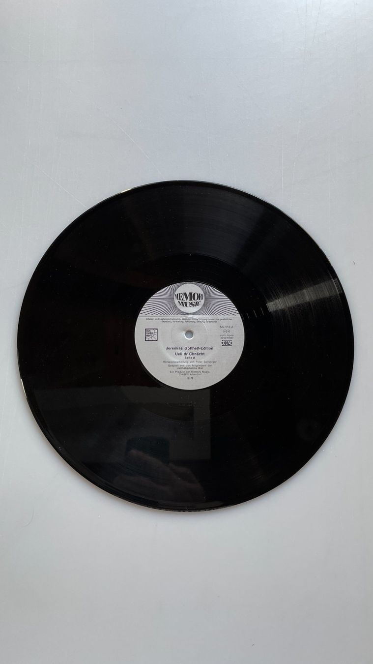 Dischi in vinile: Ueli dr Chnächt - Hörspiel - 2 Schallplatten – Usato da Glattfelden venduto da markweb 5