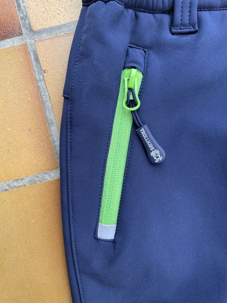 Pantalons: Softdhell Hose – D'occasion à Veltheim AG par Bibi1946 1