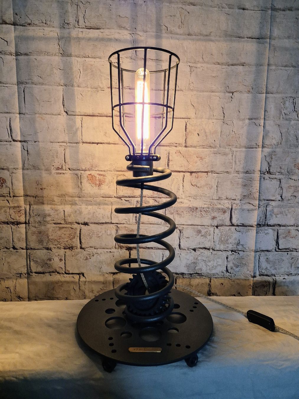 Lampade: Lampe style industriel V7ARTDESIGN – Nuovo (secondo la descrizione) da Le Locle venduto da CHEGUA 3
