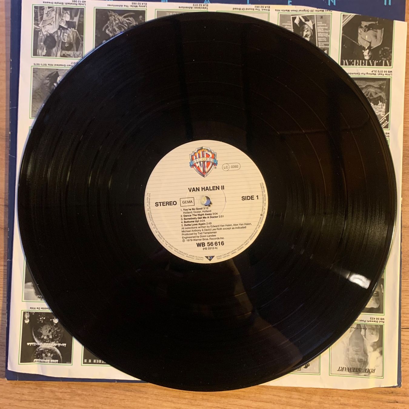 Dischi in vinile: VAN HALEN - VAN HALEN II...OG GER 1981...VG+/VG – Usato da Gals venduto da Diskopat 2