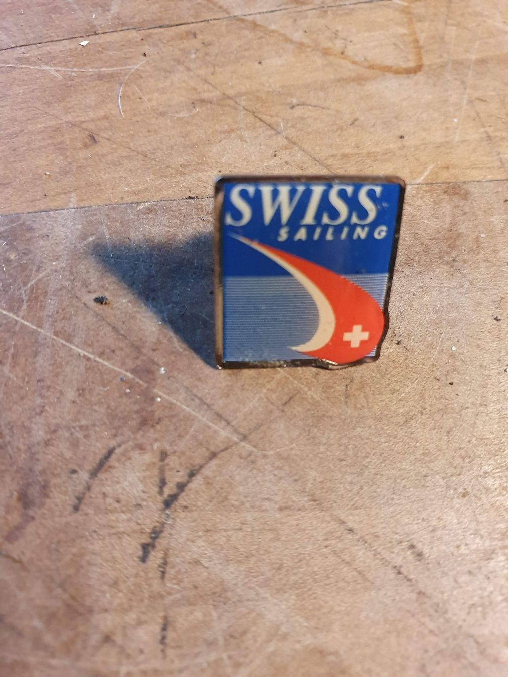 Placchette & Badge: swiss sailing abzeichen – Usato da Zürich venduto da loosebone