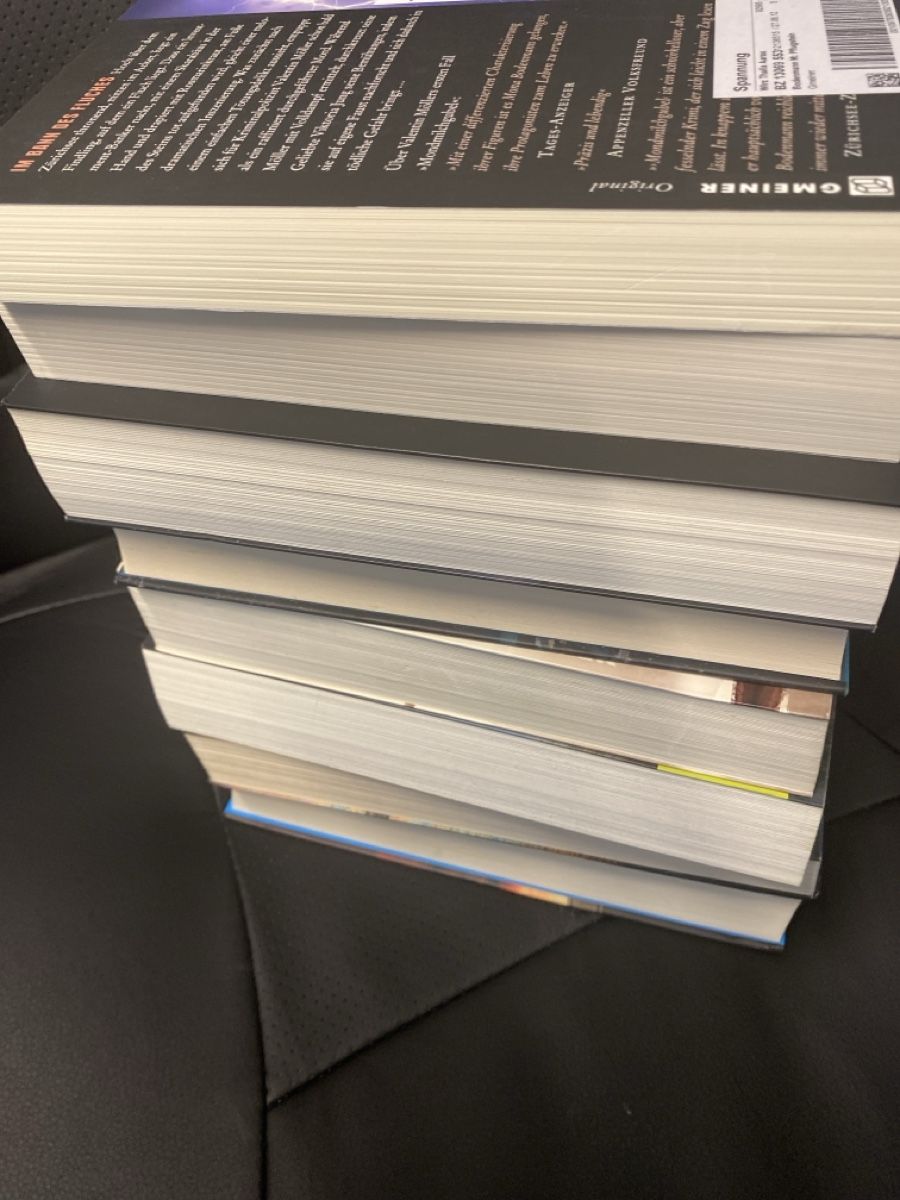 Bücher: 8 spannende Krmis – Gebraucht aus Erlinsbach SO von Silverstorm 3