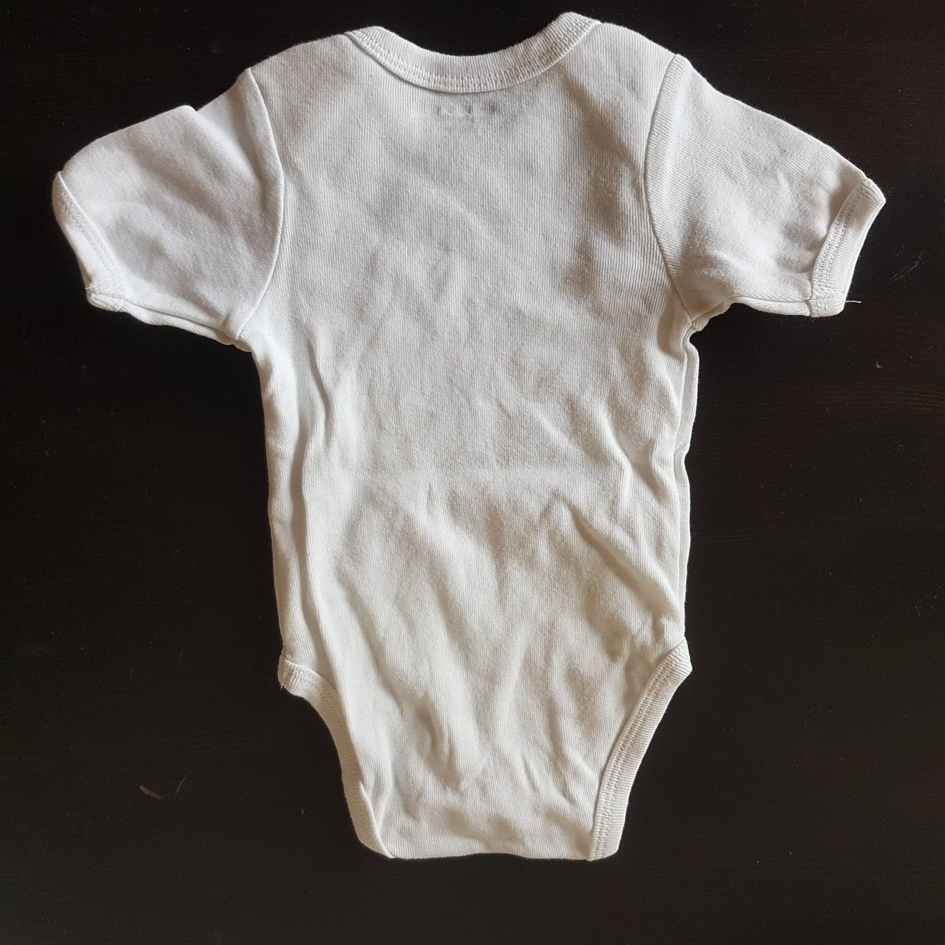 Biancheria intima: Kurzarmbody Baum weiss vertbaudet Gr.60 2Stk – Usato da Uetendorf venduto da oinkioink88 2