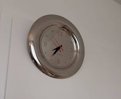 Horloge Bugatti neuf en acier chromé