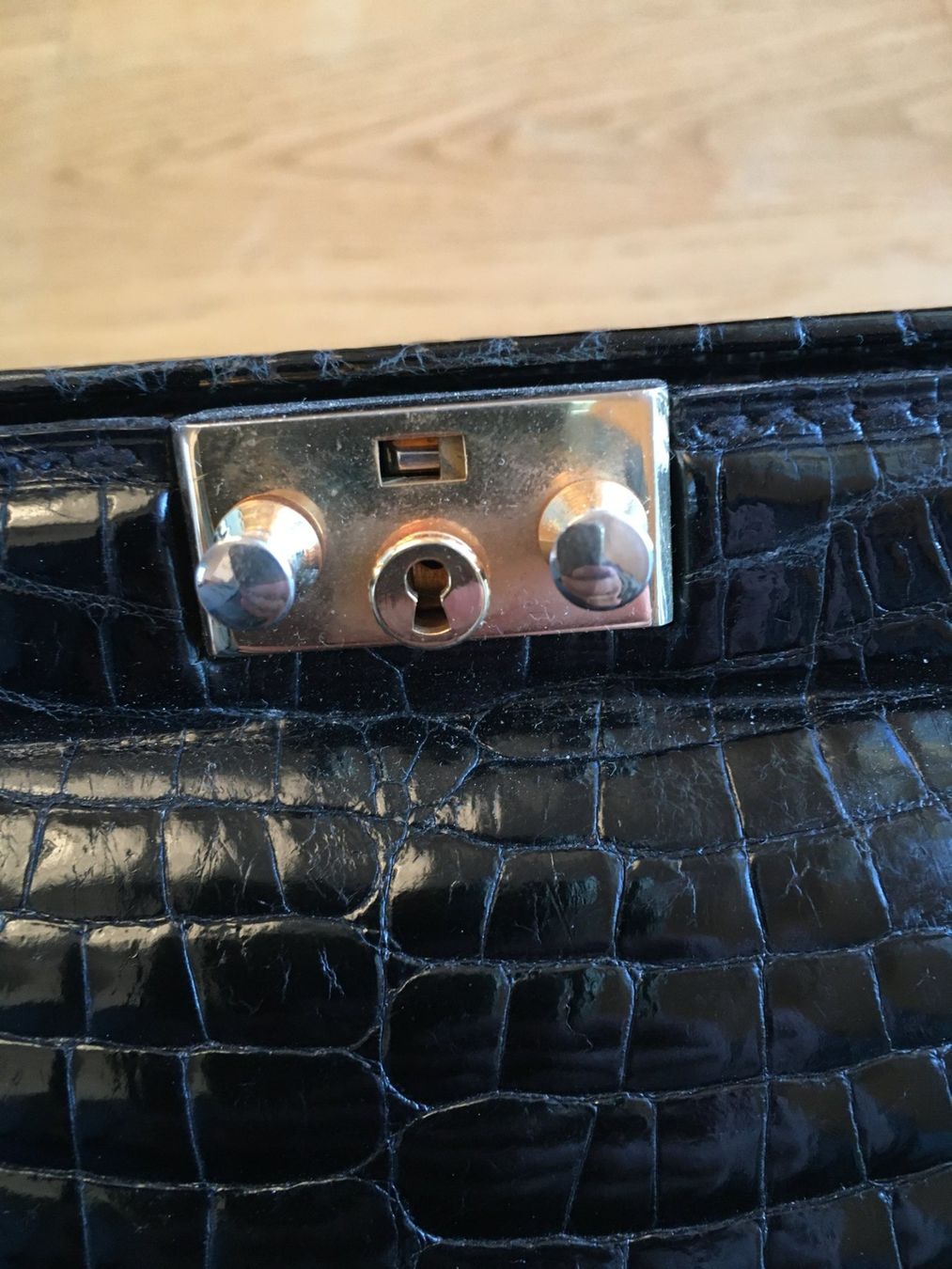 Borse da donna: Sac a main veritable crocodile Excellent etat – Usato da Prangins venduto da pad2424 1