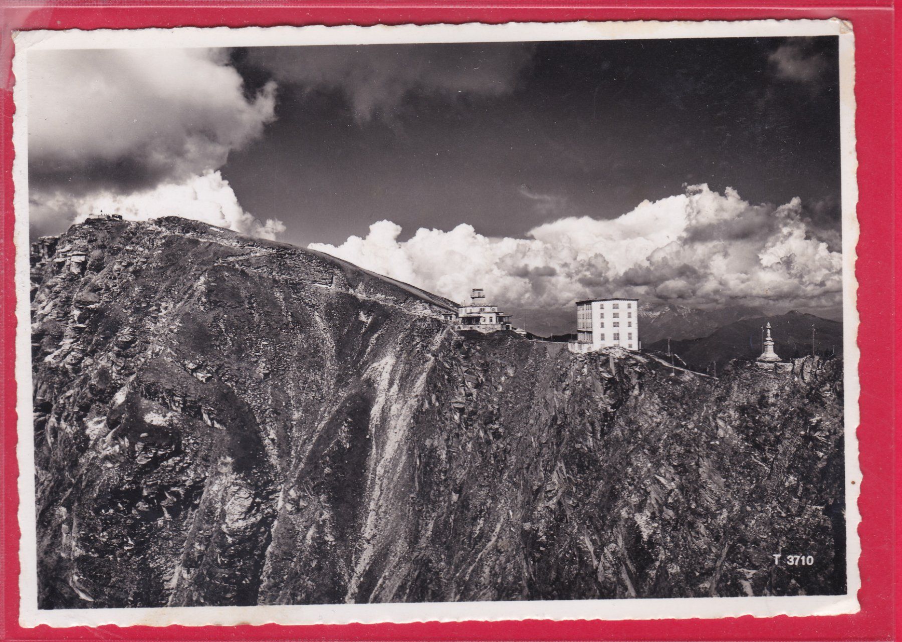 Cartoline postali: MONTE GENEROSO 1704m, HOTEL SCHWEIZERHOF, 7.10.1941 – Usato da Oberrieden venduto da Gebirgsstelze