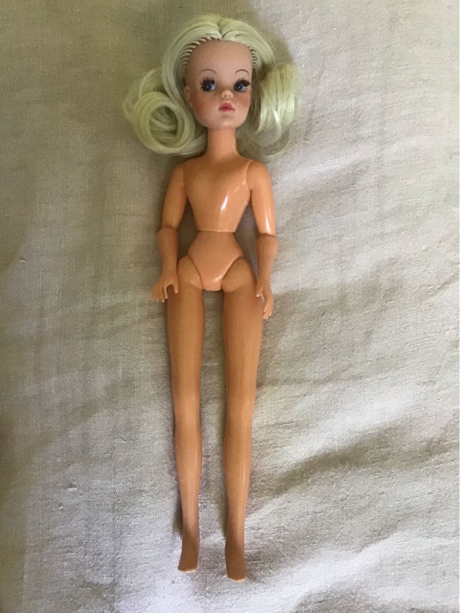 Poupées: Wunderschöne Sindy Gauntlet mit gerootetem Haar  – D'occasion à Birsfelden par rah_8bfj 1