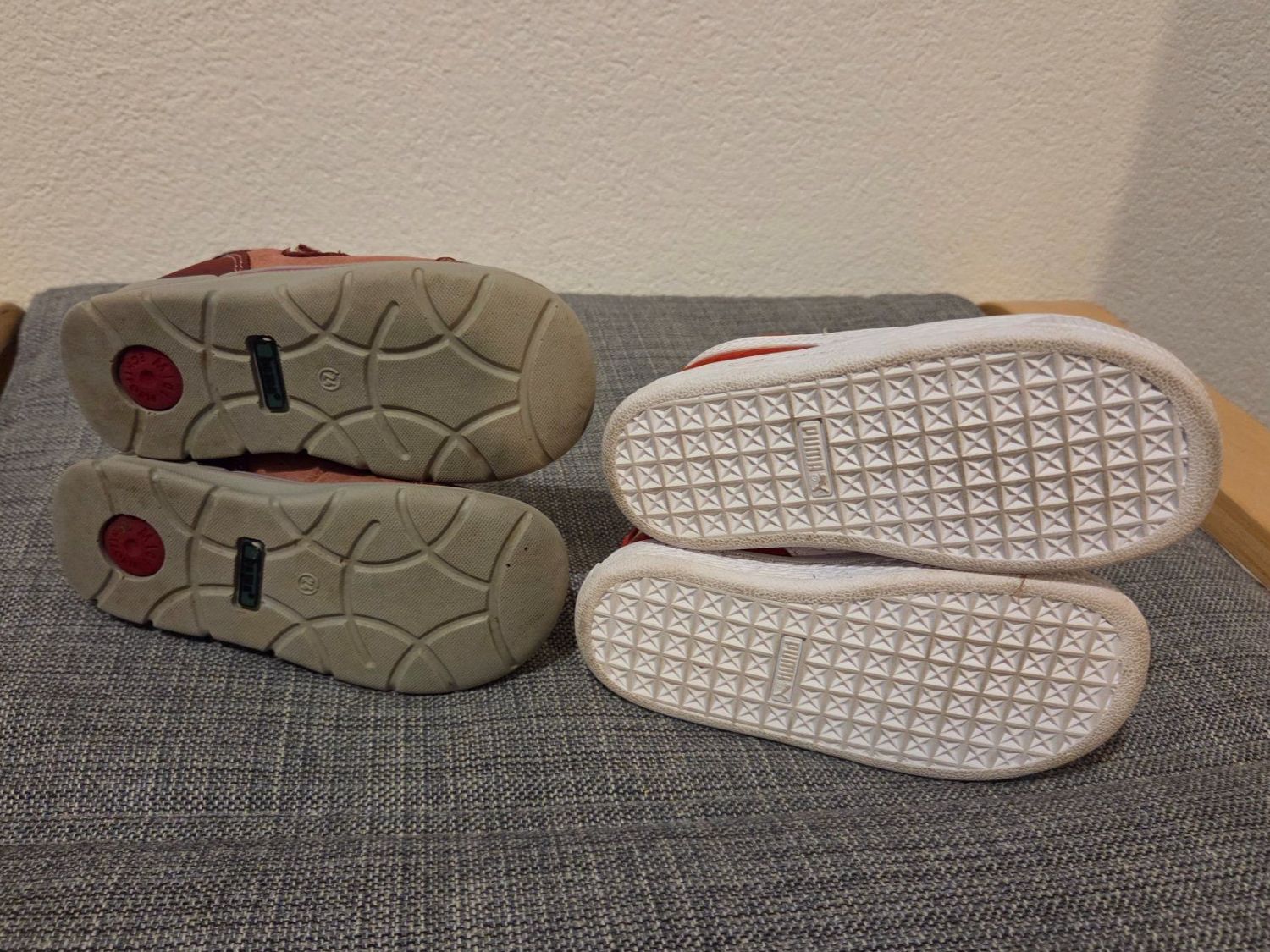 Scarpe per ragazzi: 4x Kinder Schuhe Grösse 24/25 – Usato da Thun venduto da el_gnom 3