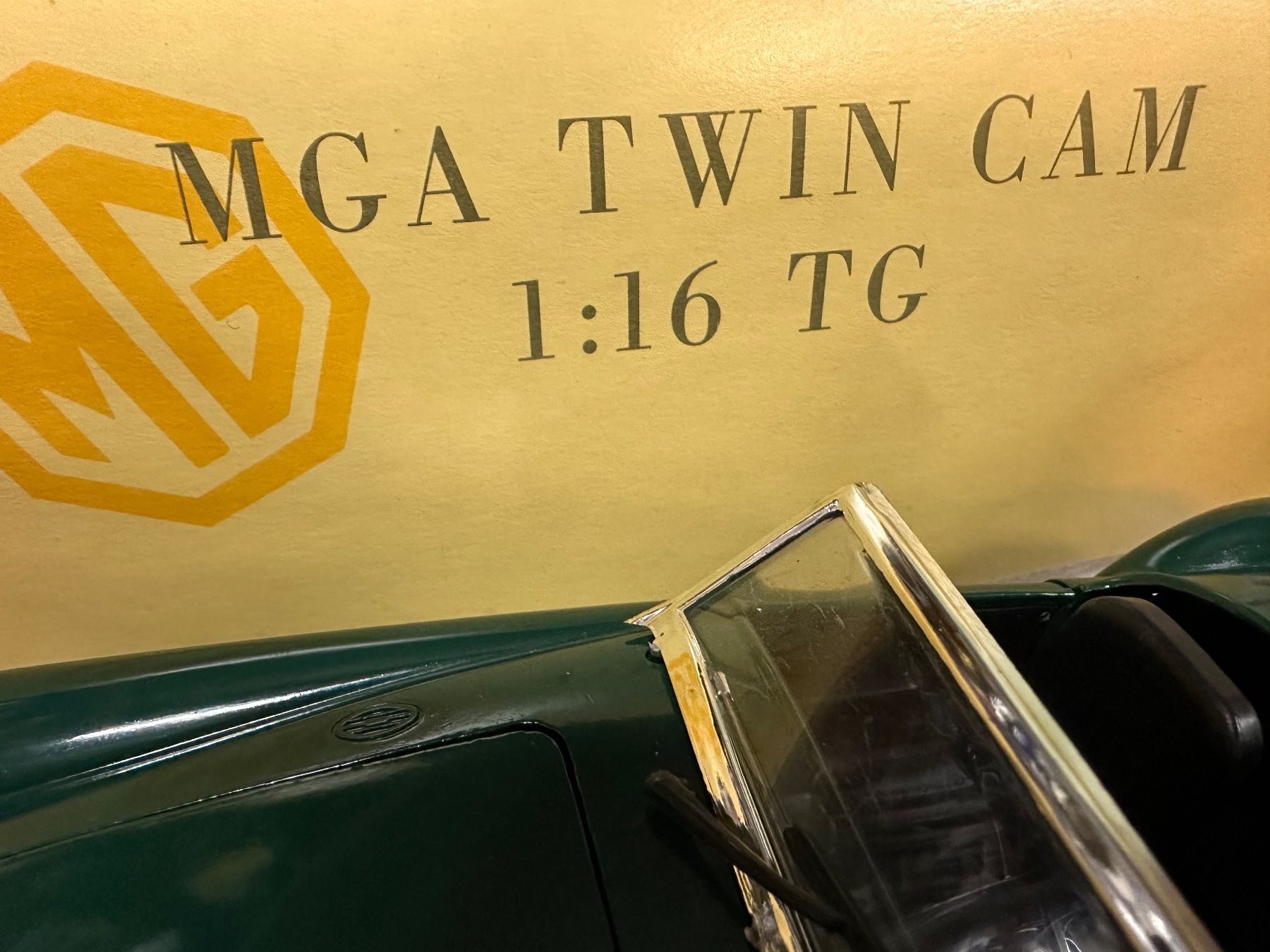 MG Modellini d'auto: Mga twin cam roadster cabrio gb oldtimer classic – Nuovo (secondo la descrizione) da Reinach AG venduto da rares75 1