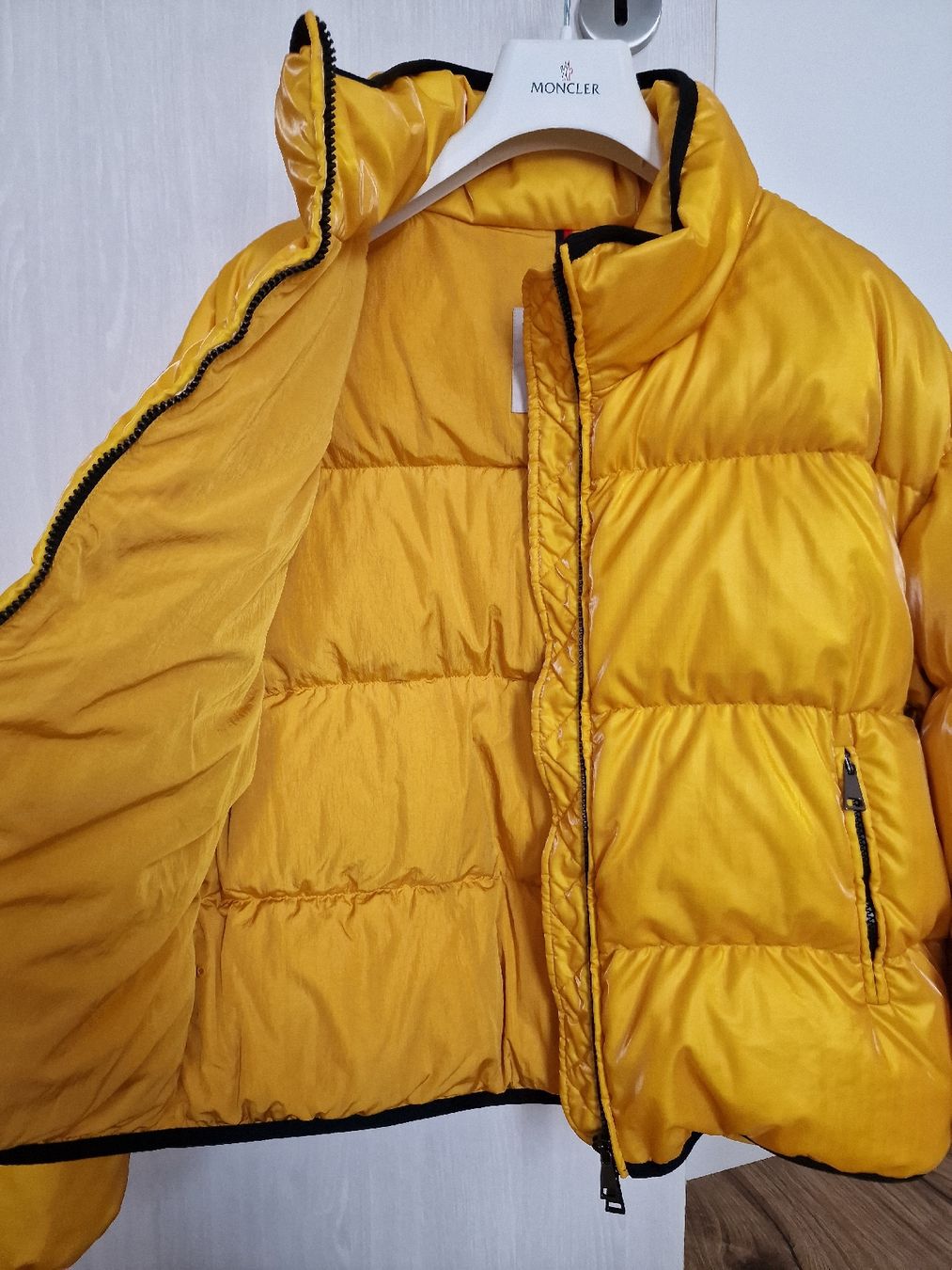 Moncler Vestes: Doudoune Moncler "Grenit" – Neuf (Voir description) à Yverdon-les-Bains par Ed9lude 2