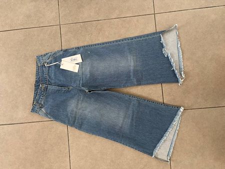 Jeans large neuf TM