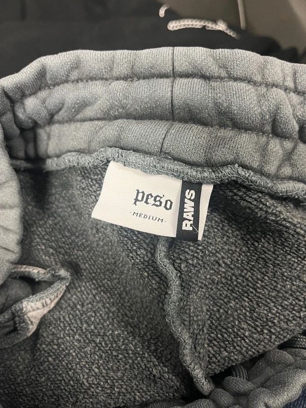Pantaloni: Peso kurze Hosen M – Usato da Klingnau venduto da yoshi28282 1