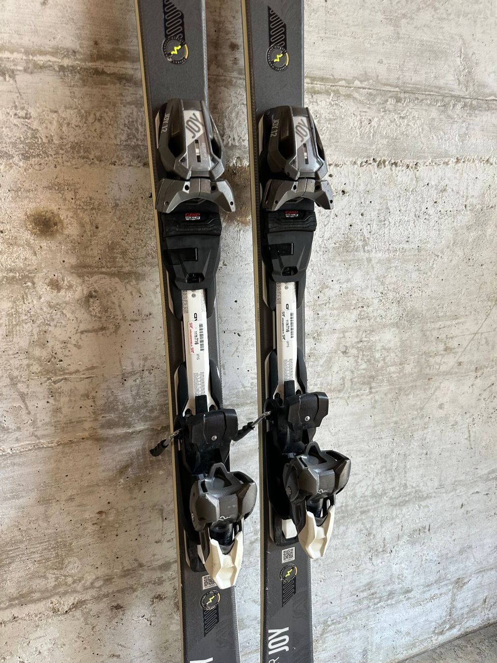 Head Sci: Head Top Damen Ski 168cm – Usato da Emmenbrücke venduto da karkarkar 2