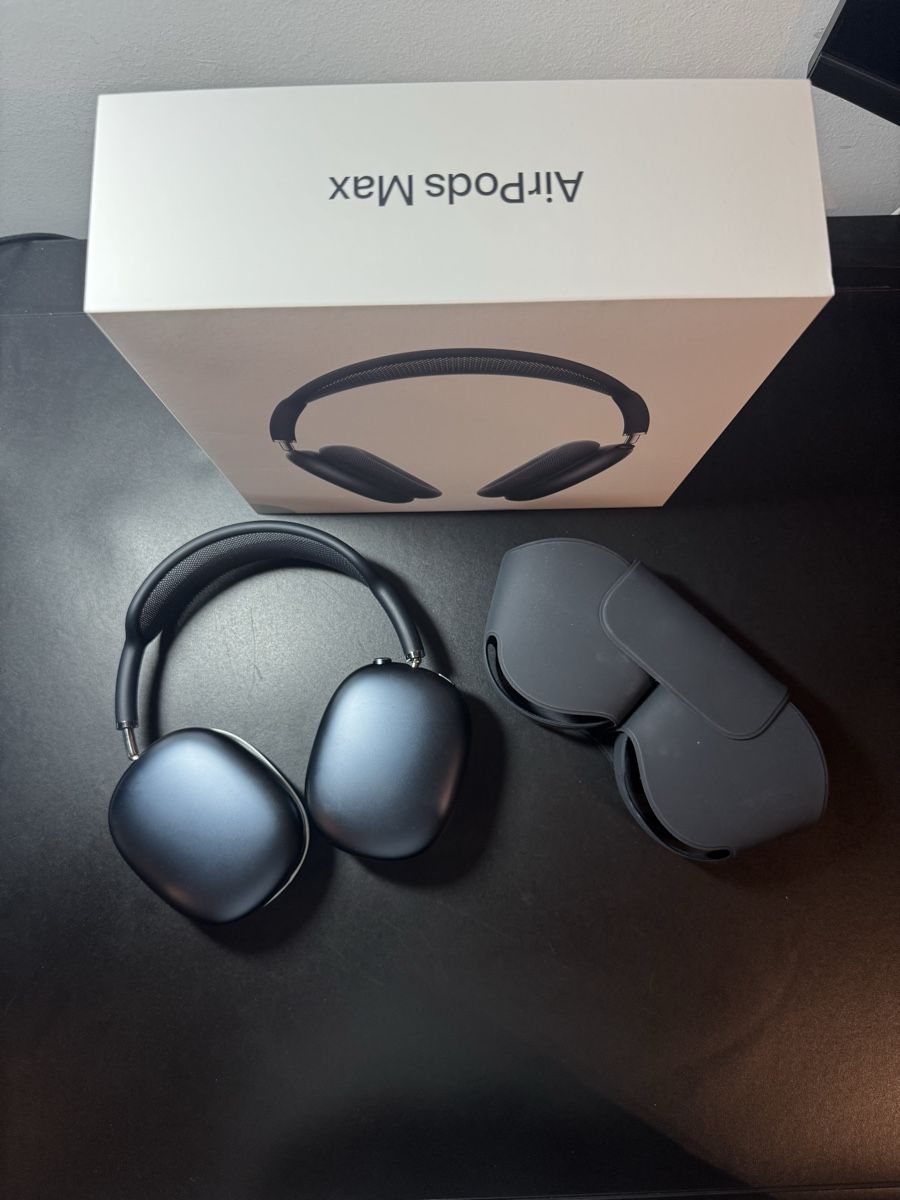 Apple Cuffie: Apple AirPods Max (NEU) – Nuovo e nell'imballaggio originale da Spiez venduto da chrisval212