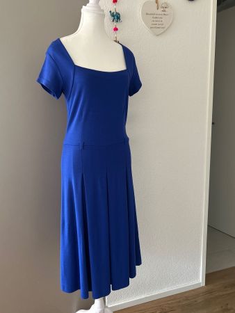 Kleid blau von ashley brooke Gr. 36