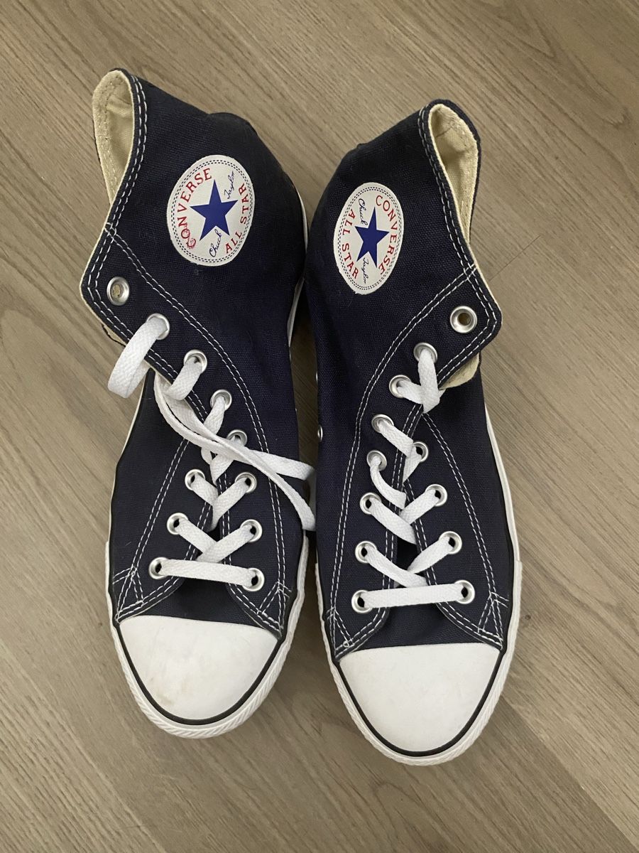 Converse Herrenschuhe: Converse All Star size 43 – Gebraucht aus Versoix von av_q1290