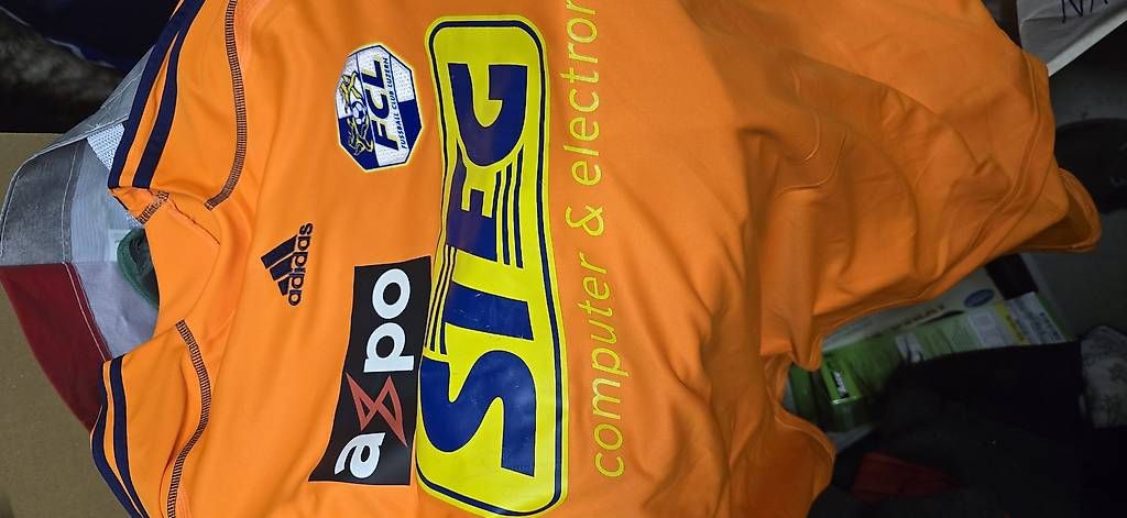 Maillots de corps & Pantalons: FCL Trikot – D'occasion à Ebikon par Mr.Busdriver 1