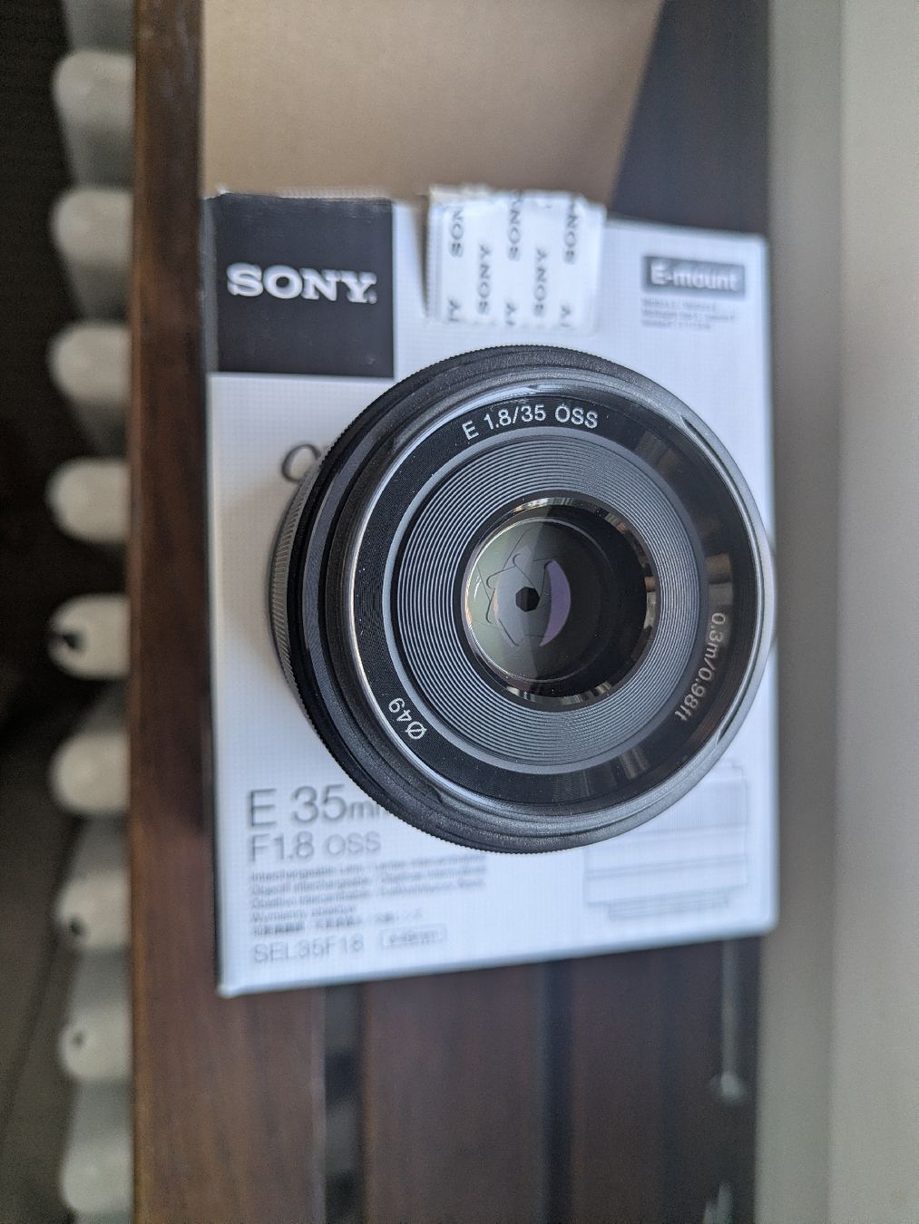Sony Objektive: Sony E 35mm 1.8 APSC OSS – Gebraucht aus Fribourg von vscott12 2