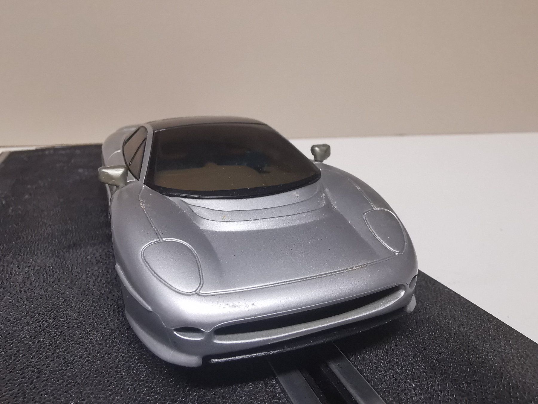 Piste: Scalextric Jaguar XJ220  1/32 – Usato da Winterthur venduto da Lonpos1 6