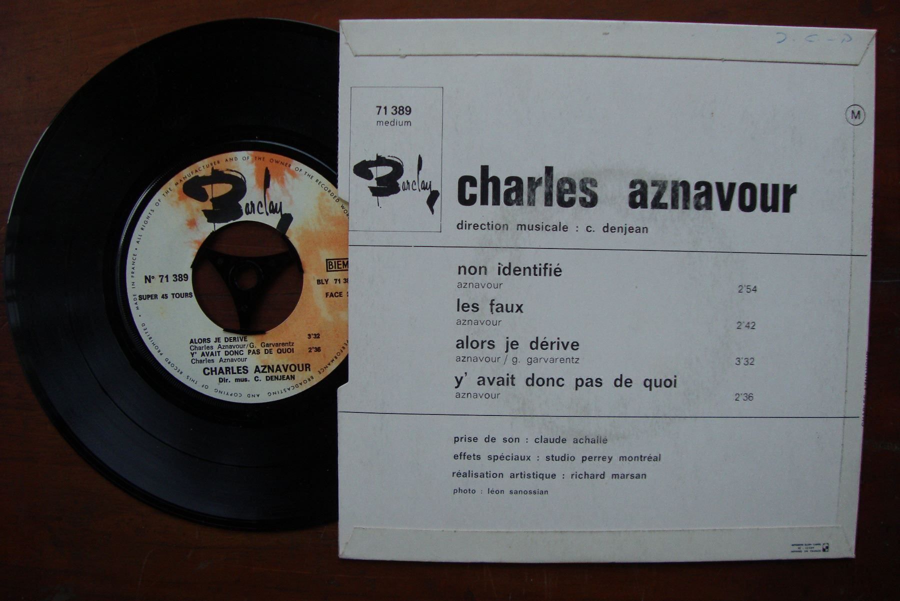Dischi in vinile: CHARLES AZNAVOUR - NON IDENTIFIÉ etc EP – Usato da Bern venduto da Uli_10_11 1